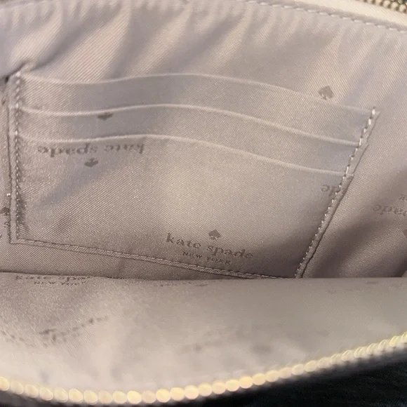 NWT Kate Spade Medium Beige Wristlet - Picture 4 of 6